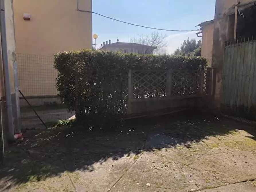 Immagine 6 di Rustico / casale in vendita  a San Giuliano Terme