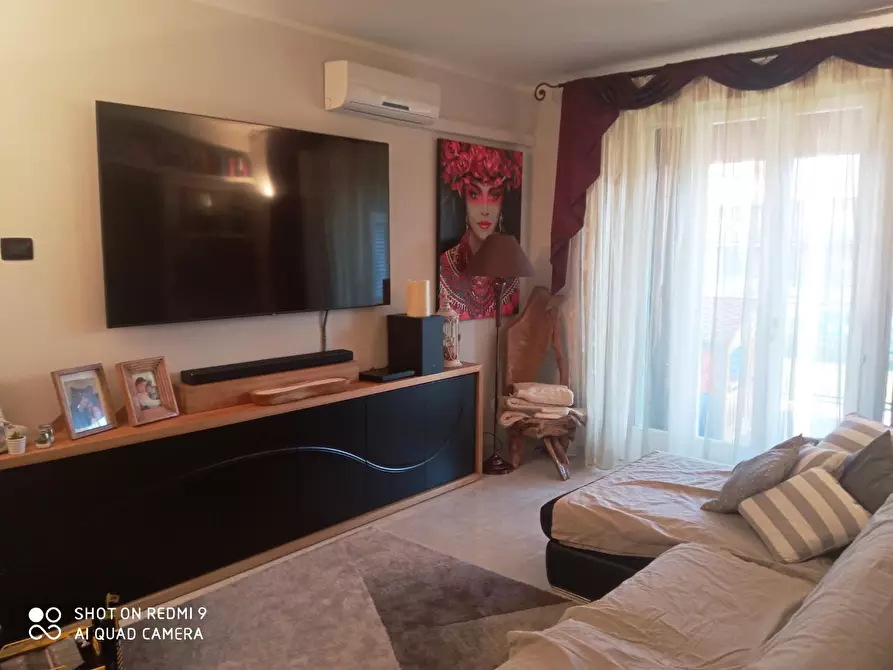 Immagine 5 di Appartamento in vendita  a Villafranca In Lunigiana