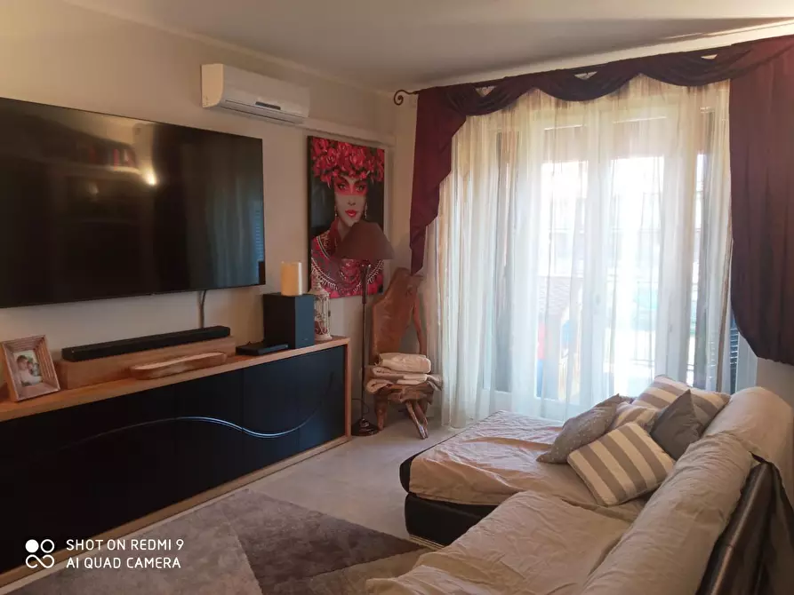 Immagine 6 di Appartamento in vendita  a Villafranca In Lunigiana