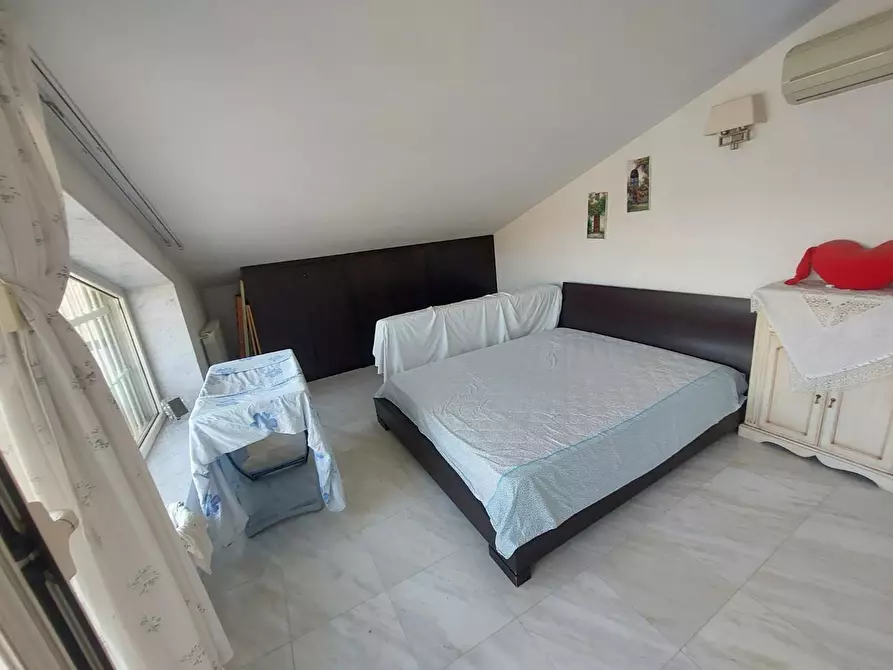 Immagine 15 di Appartamento in vendita  a Massa