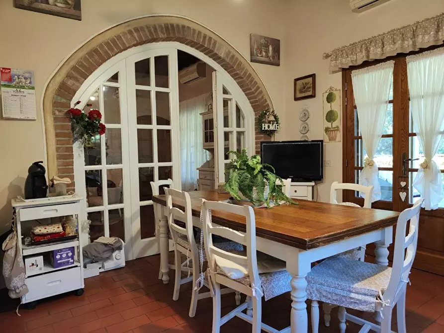 Immagine 11 di Rustico / casale in vendita  a Crespina Lorenzana