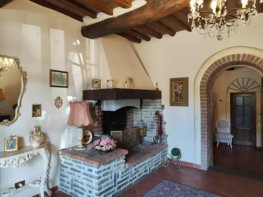 Immagine 7 di Rustico / casale in vendita  a Crespina Lorenzana