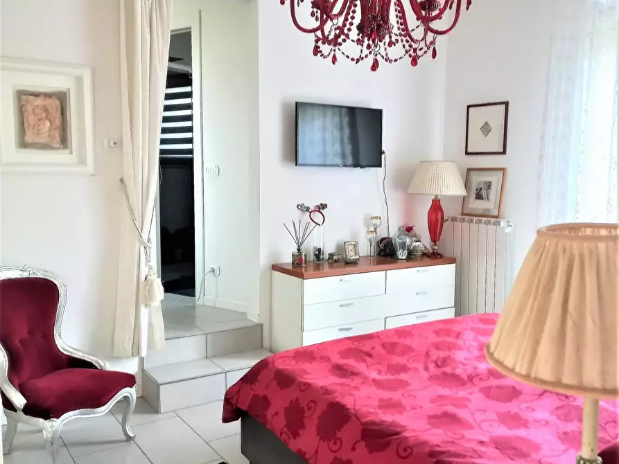 Immagine 19 di Appartamento in vendita  a Poggibonsi