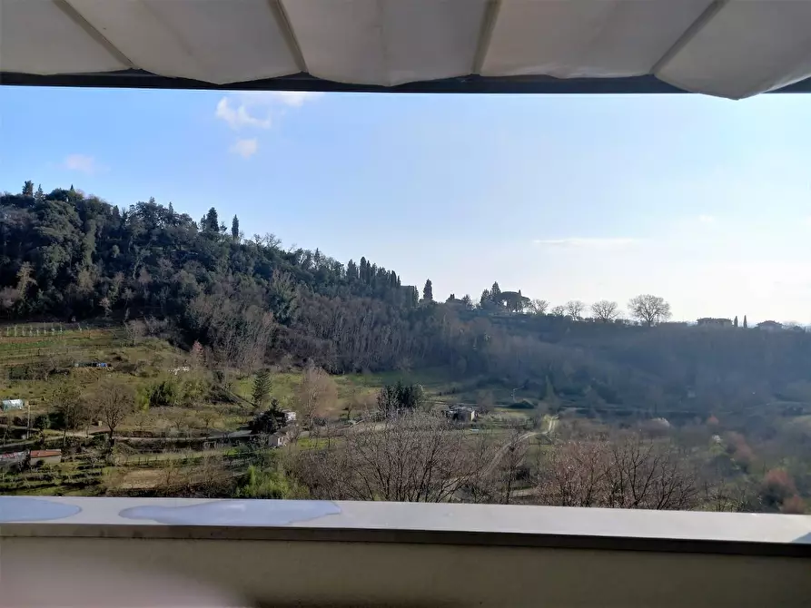 Immagine 39 di Appartamento in vendita  a Poggibonsi