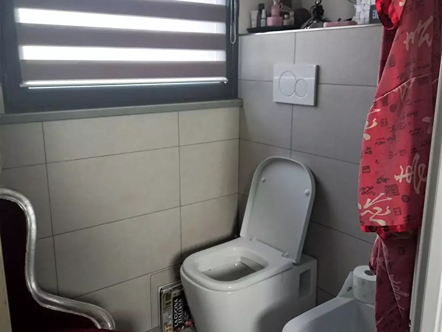 Immagine 24 di Appartamento in vendita  a Poggibonsi