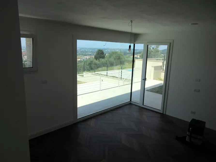 Immagine 6 di Villa in vendita  a Montelupo Fiorentino