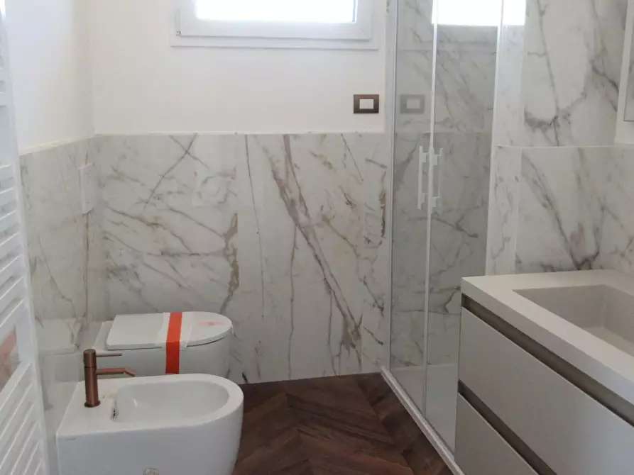 Immagine 17 di Villa in vendita  a Montelupo Fiorentino