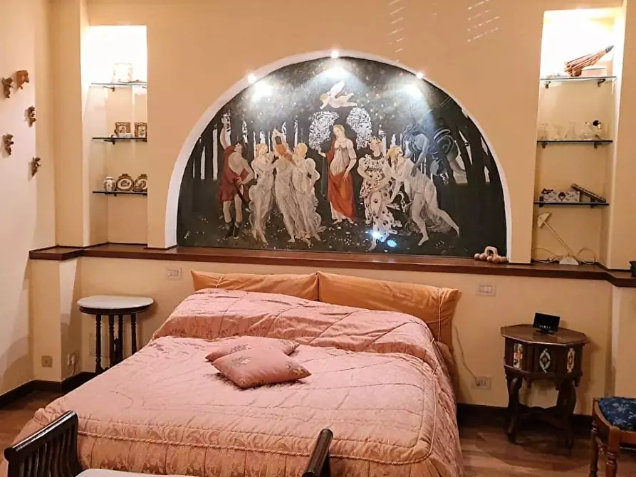 Immagine 8 di Villa in vendita  a Gaiole In Chianti