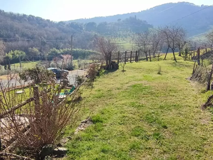 Immagine 7 di Casa semindipendente in vendita  a Lucca