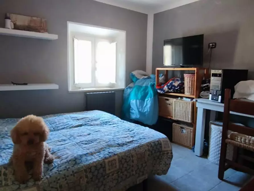 Immagine 17 di Casa semindipendente in vendita  a Lucca