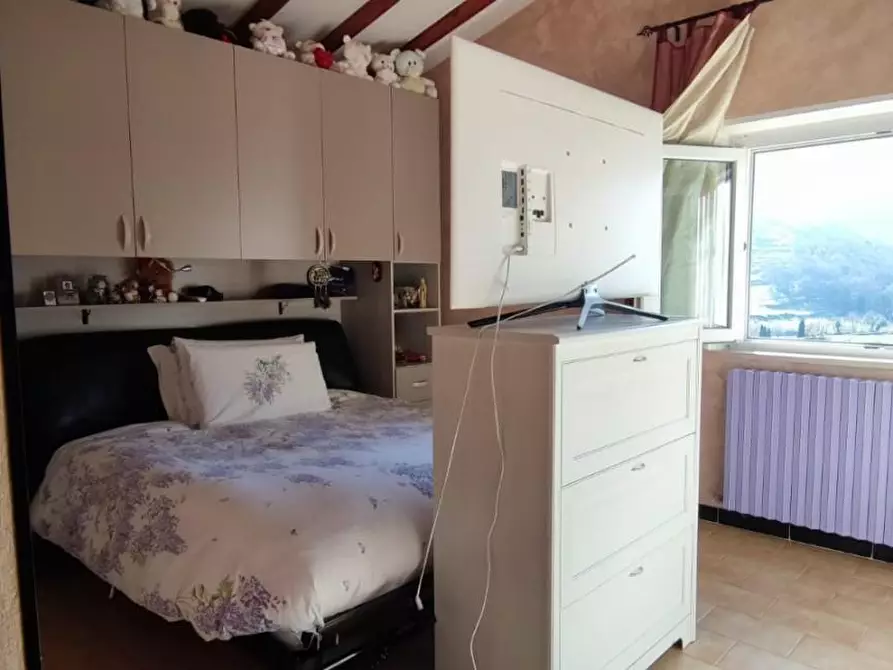 Immagine 21 di Casa semindipendente in vendita  a Lucca