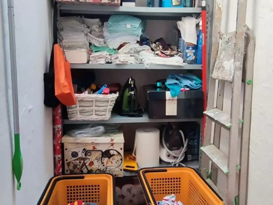 Immagine 20 di Casa semindipendente in vendita  a Lucca