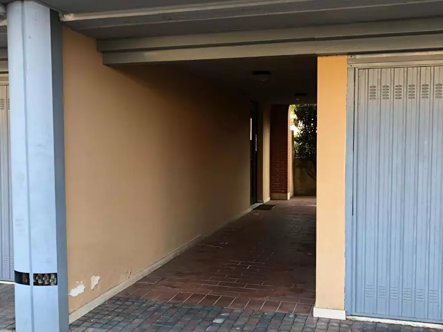 Immagine 12 di Appartamento in vendita  a Cascina