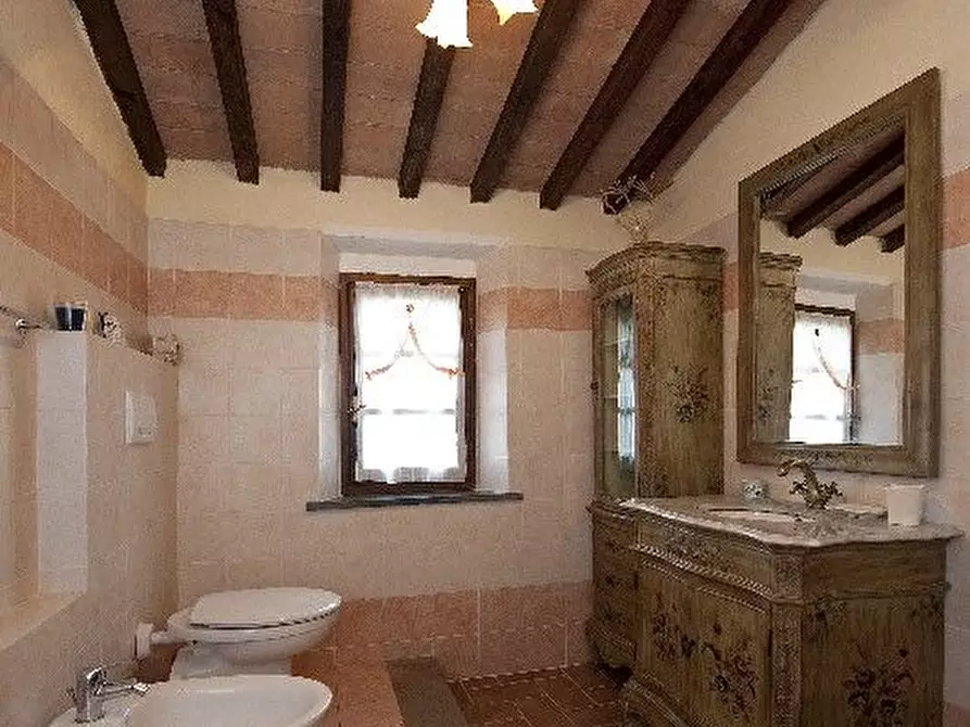 Immagine 2 di Casa indipendente in vendita  a Chianni