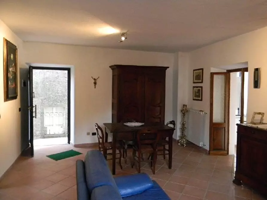 Immagine 5 di Casa indipendente in vendita  a Licciana Nardi