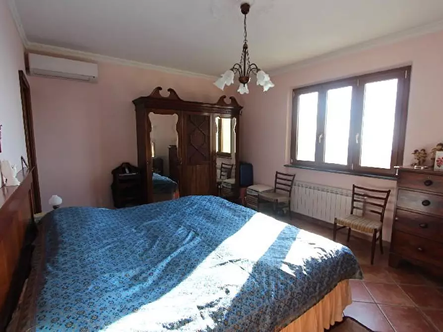 Immagine 11 di Casa semindipendente in vendita  a Calice Al Cornoviglio