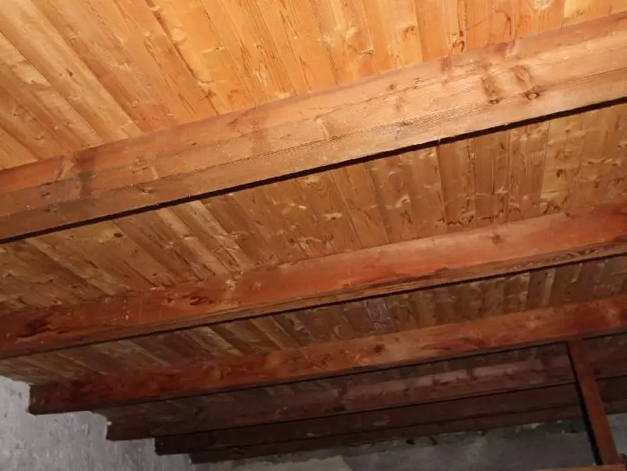 Immagine 3 di Rustico / casale in vendita  a La Spezia