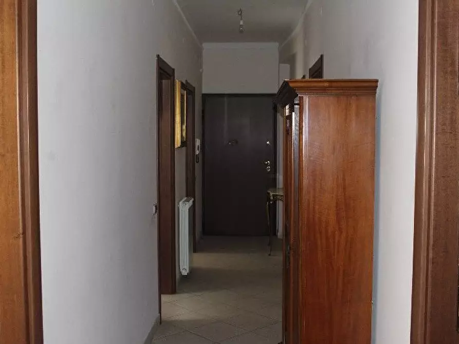 Immagine 10 di Appartamento in vendita  a La Spezia