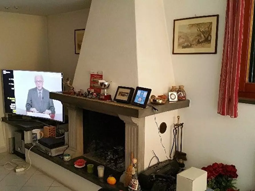 Immagine 8 di Appartamento in vendita  a La Spezia