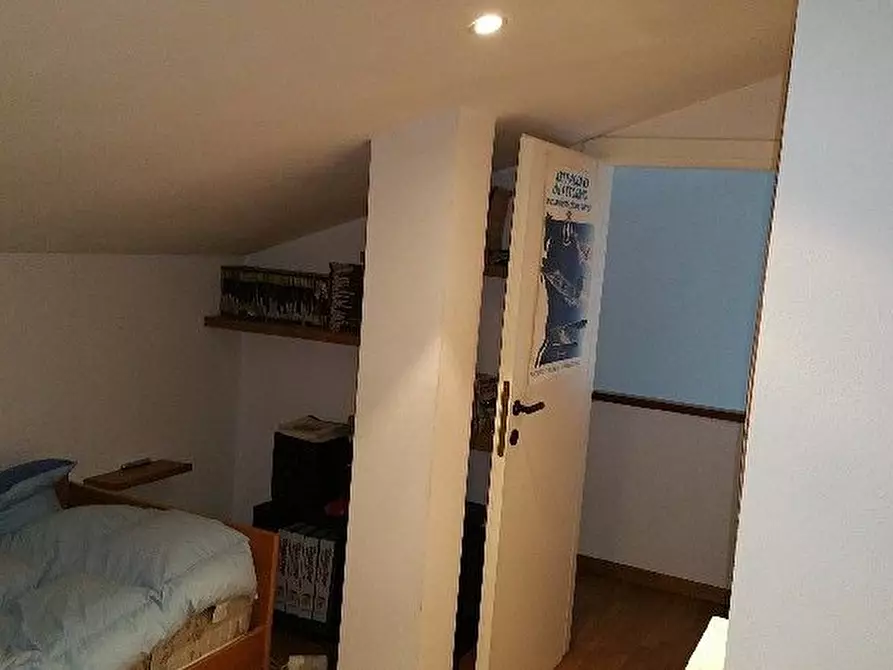 Immagine 13 di Appartamento in vendita  a La Spezia