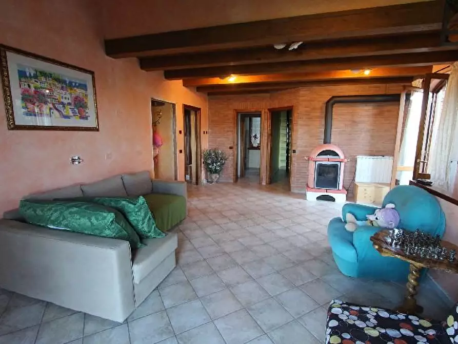 Immagine 6 di Casa semindipendente in vendita  a Beverino