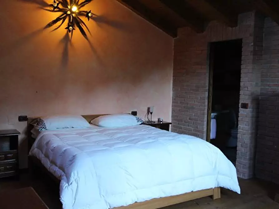 Immagine 14 di Casa semindipendente in vendita  a Beverino