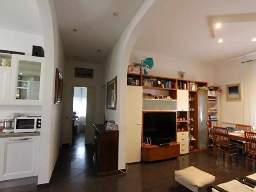 Immagine 18 di Casa semindipendente in vendita  a La Spezia