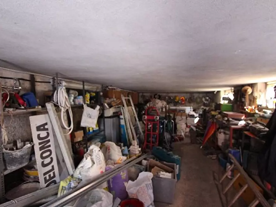 Immagine 10 di Casa semindipendente in vendita  a La Spezia