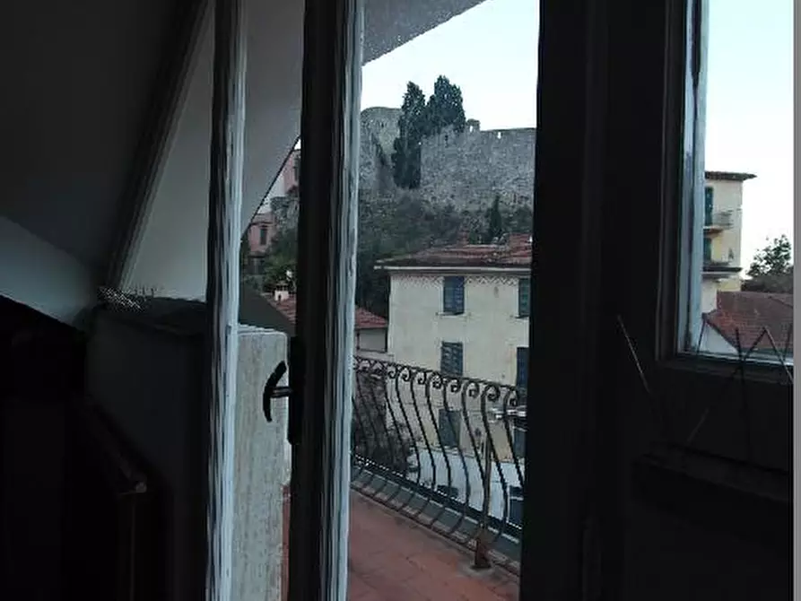 Immagine 9 di Appartamento in vendita  a Ameglia