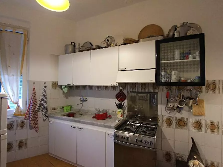 Immagine 18 di Appartamento in vendita  a Ameglia