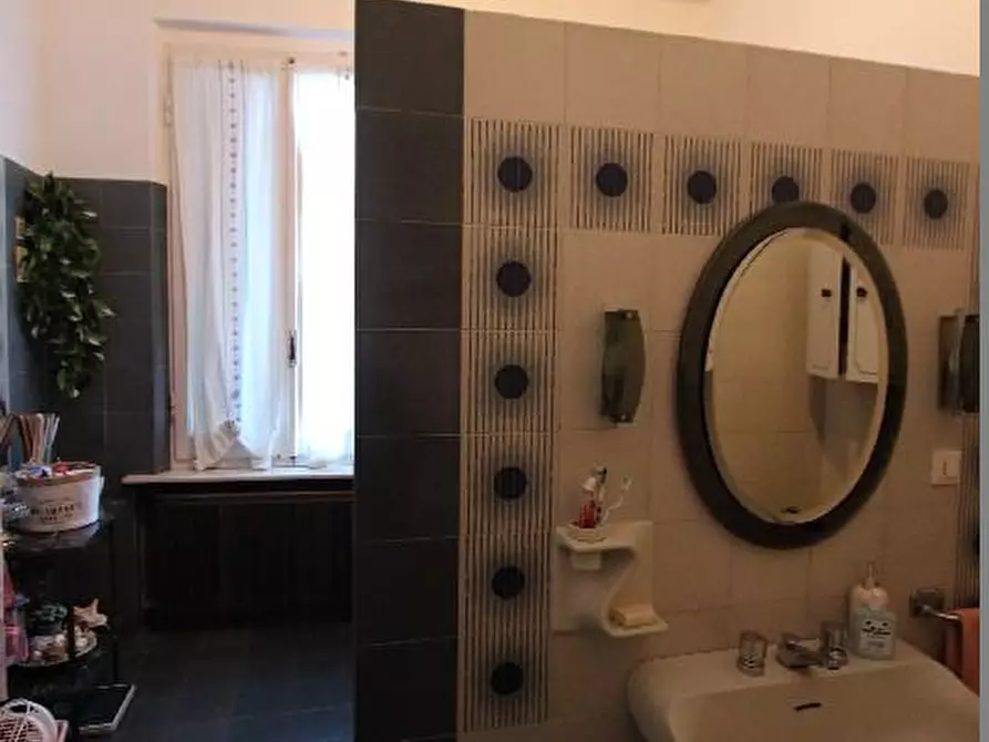 Immagine 17 di Appartamento in vendita  a Ameglia