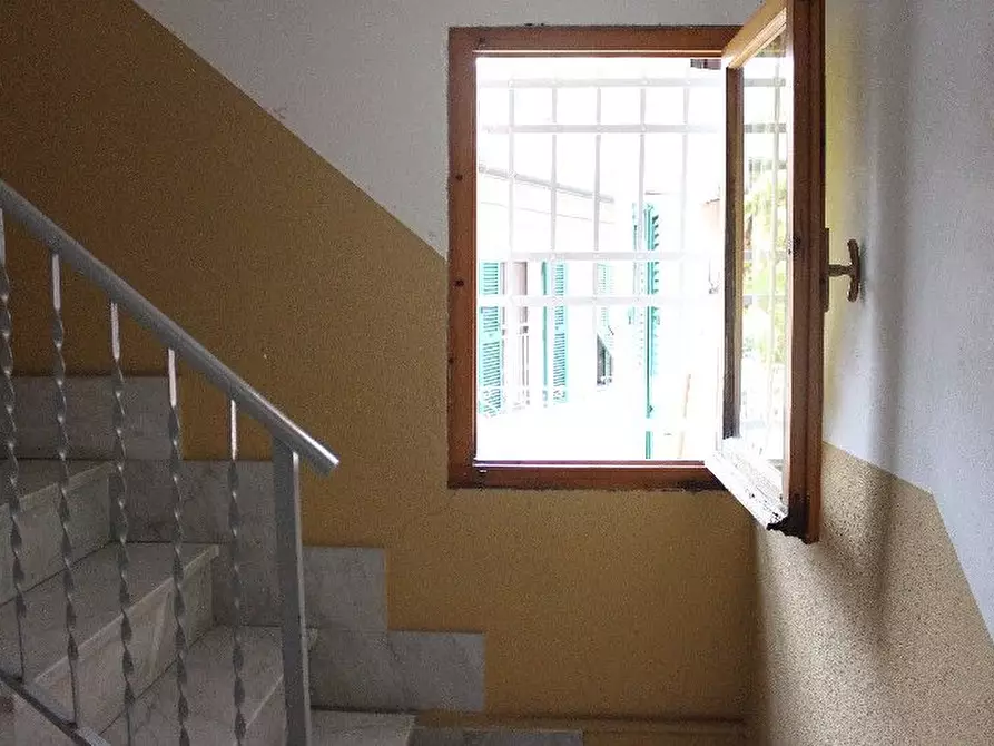 Immagine 18 di Appartamento in vendita  a La Spezia