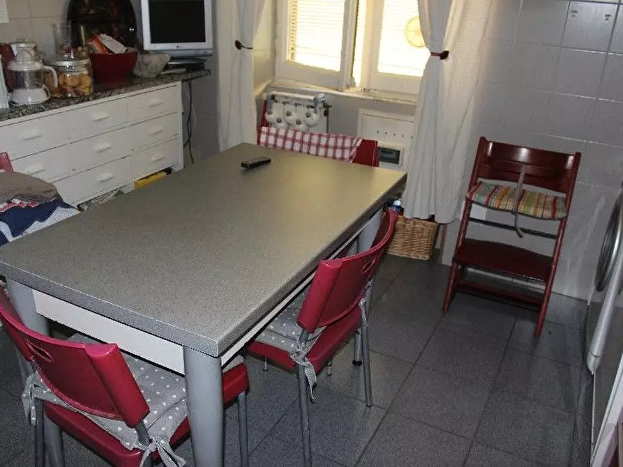 Immagine 8 di Appartamento in vendita  a La Spezia