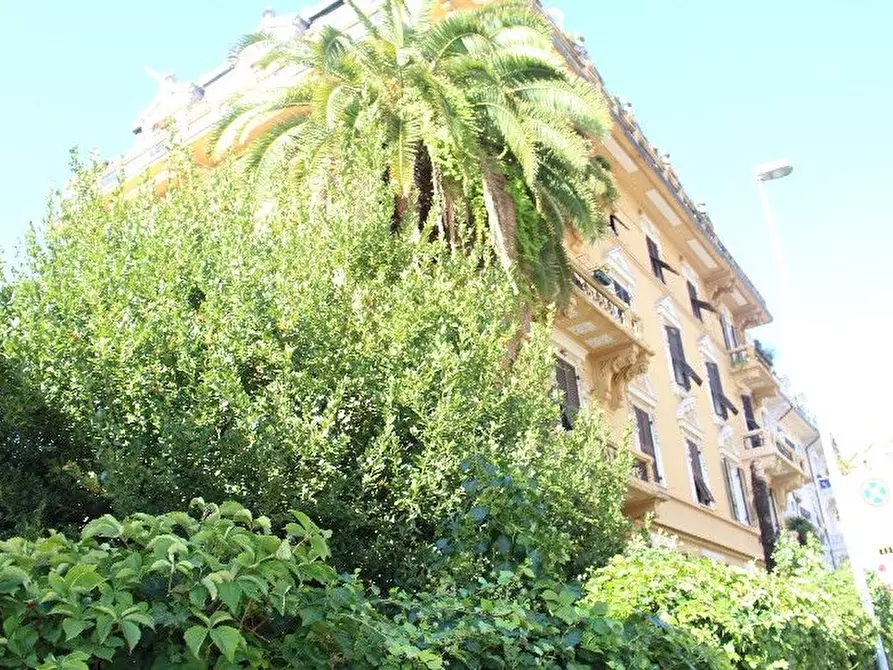 Immagine 9 di Appartamento in vendita  a La Spezia