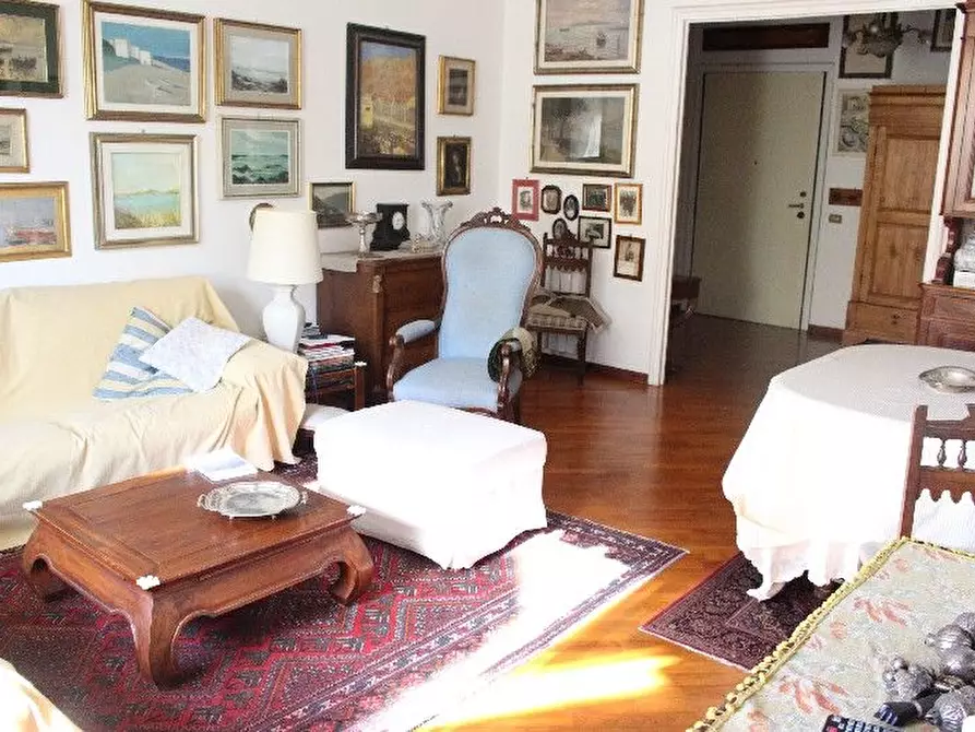 Immagine 34 di Appartamento in vendita  a La Spezia