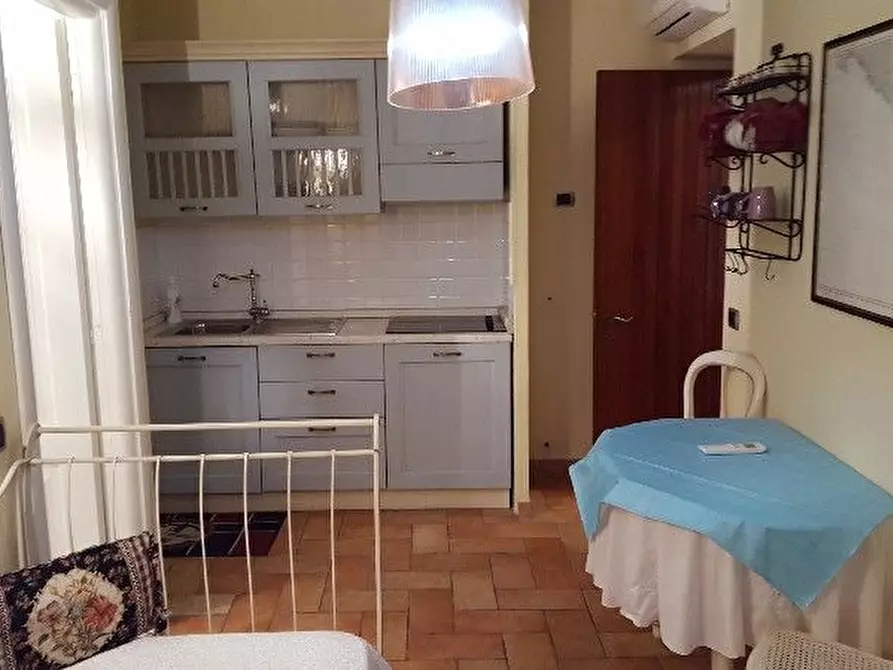 Immagine 1 di Appartamento in vendita  a Vernazza