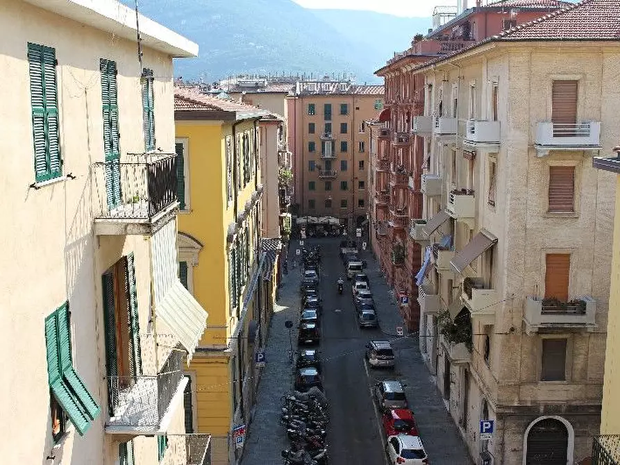 Immagine 12 di Appartamento in vendita  a La Spezia