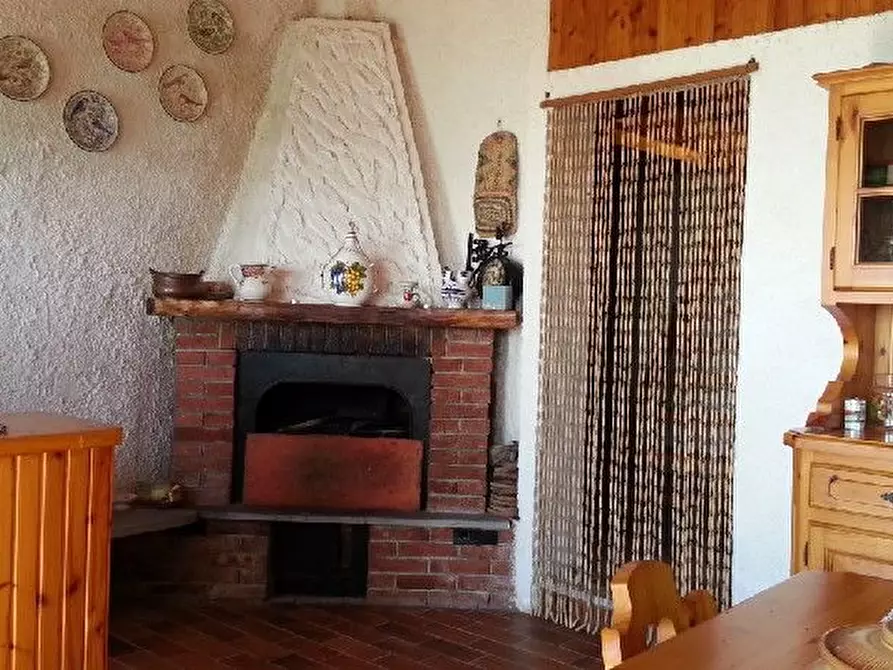 Immagine 11 di Casa indipendente in vendita  a La Spezia