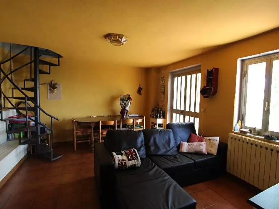 Immagine 4 di Casa indipendente in vendita  a Santo Stefano Di Magra
