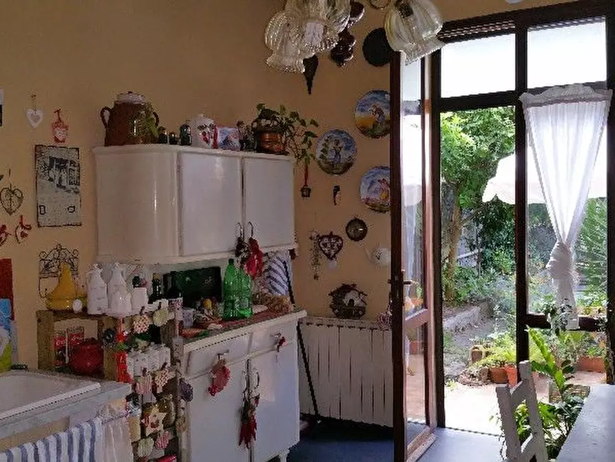 Immagine 4 di Appartamento in vendita  a La Spezia