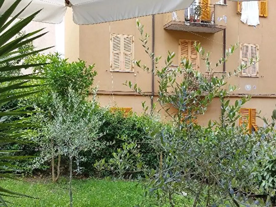 Immagine 8 di Appartamento in vendita  a La Spezia