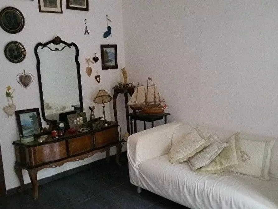 Immagine 6 di Appartamento in vendita  a La Spezia