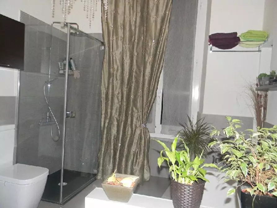 Immagine 14 di Appartamento in vendita  a La Spezia