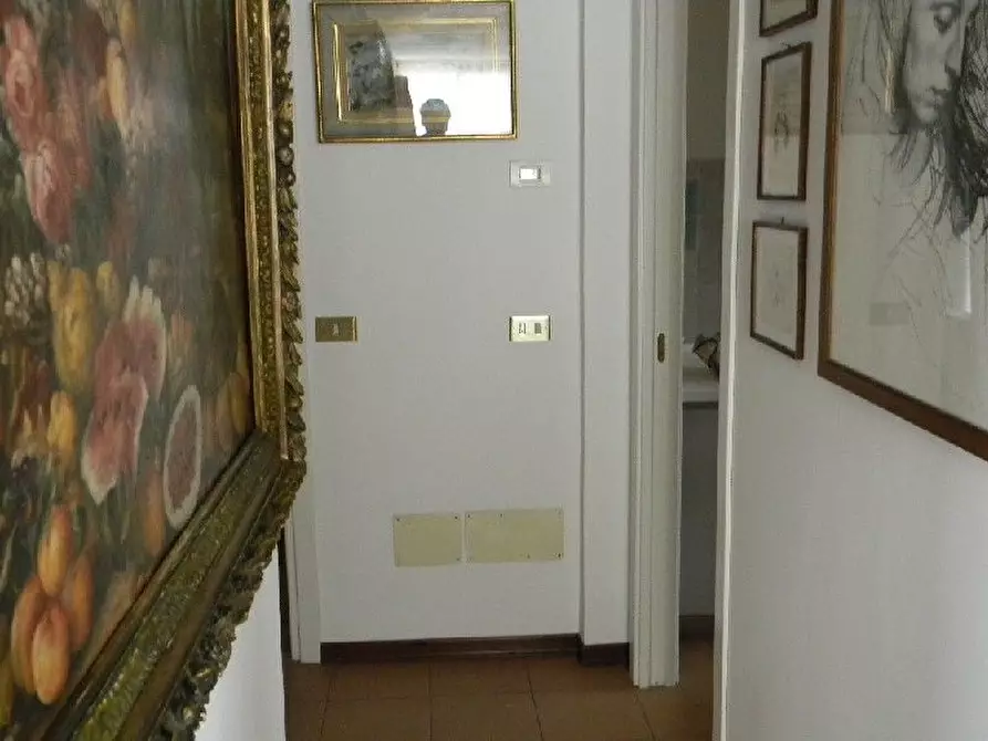 Immagine 27 di Mansarda in vendita  a La Spezia