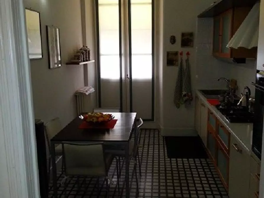 Immagine 8 di Appartamento in vendita  a La Spezia