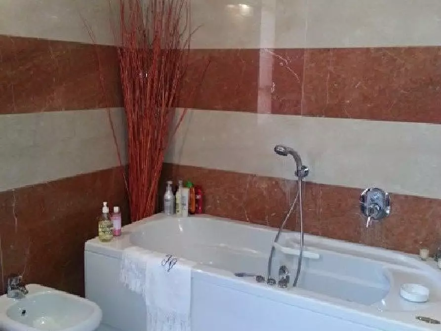 Immagine 2 di Appartamento in vendita  a La Spezia