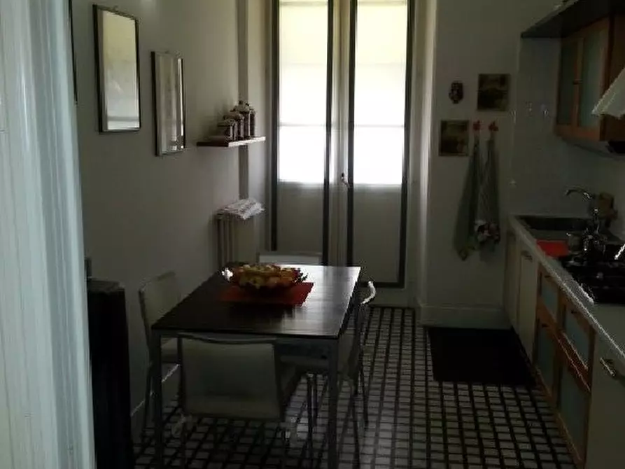 Immagine 12 di Appartamento in vendita  a La Spezia