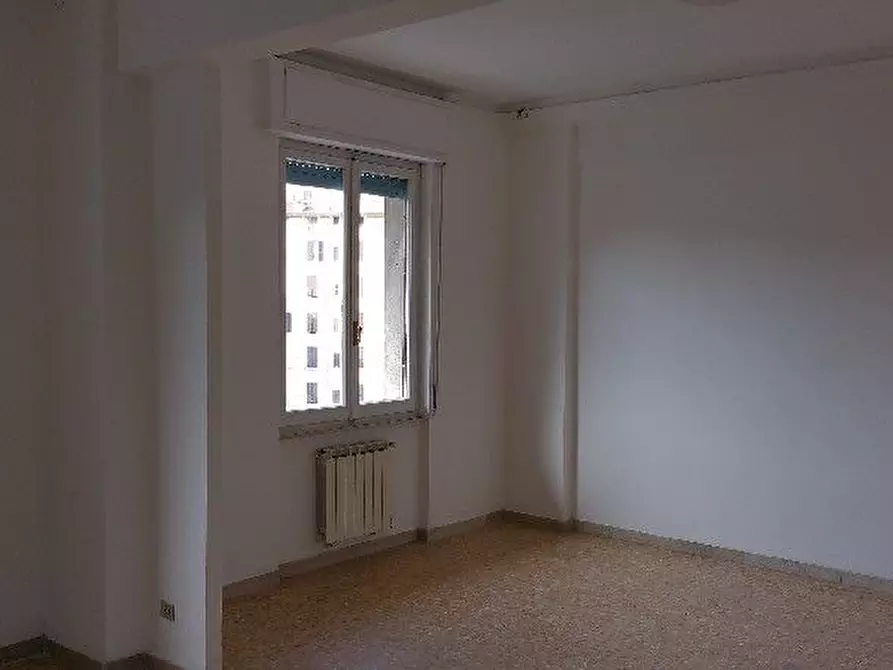 Immagine 8 di Appartamento in vendita  a La Spezia