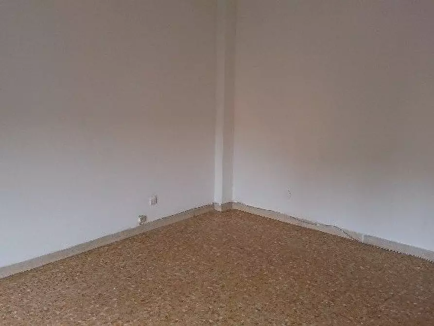 Immagine 6 di Appartamento in vendita  a La Spezia