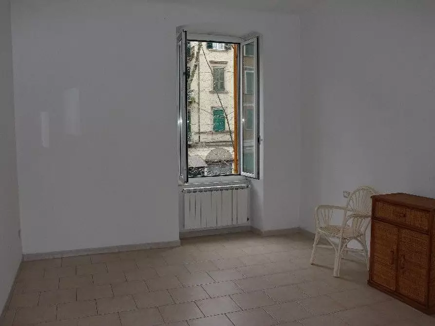 Immagine 9 di Appartamento in vendita  a La Spezia